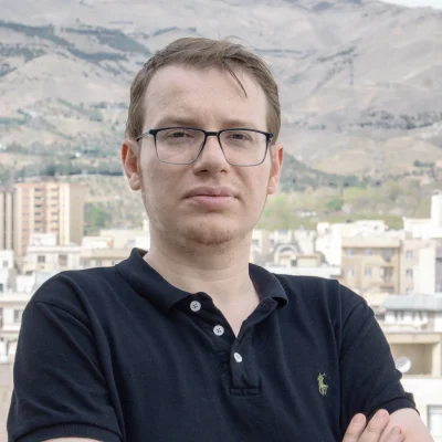 Reza_Tayebi